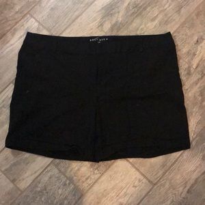 Black shorts - plus size - 6.5 inch inseam